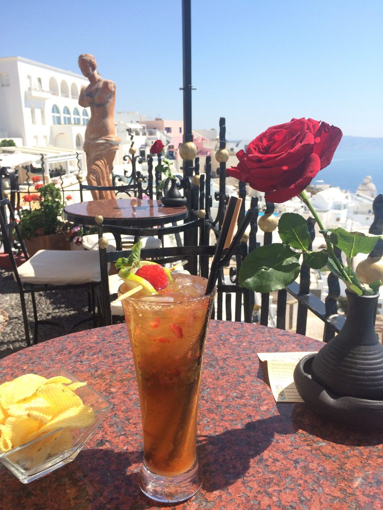 PK+Cocktail+Bar+Fira+Santorini+Greek+Islands